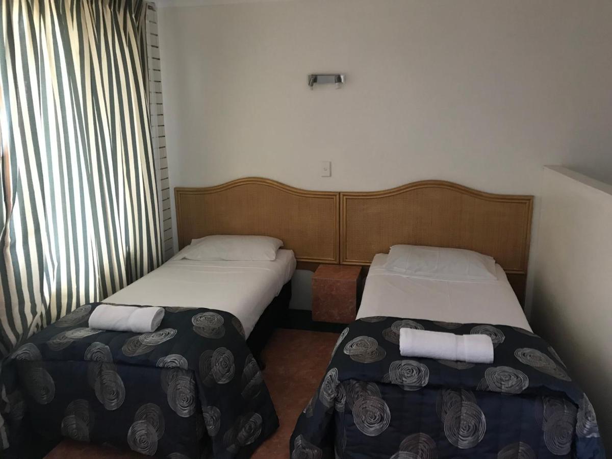 Queenslander Motel Gold Coast Esterno foto